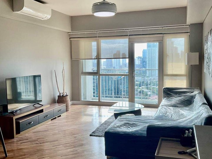 2-bedroom Apartment For Rent in Rockwell Makati