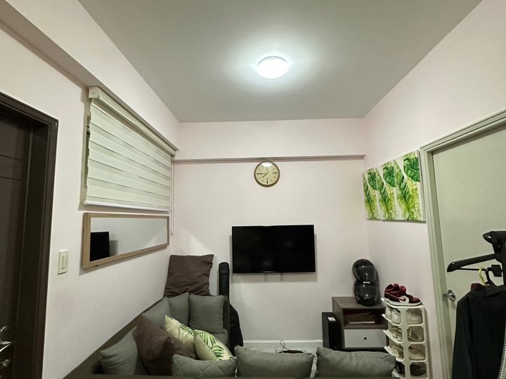 2BR Condo Unit in Peninsula Garden, Manila