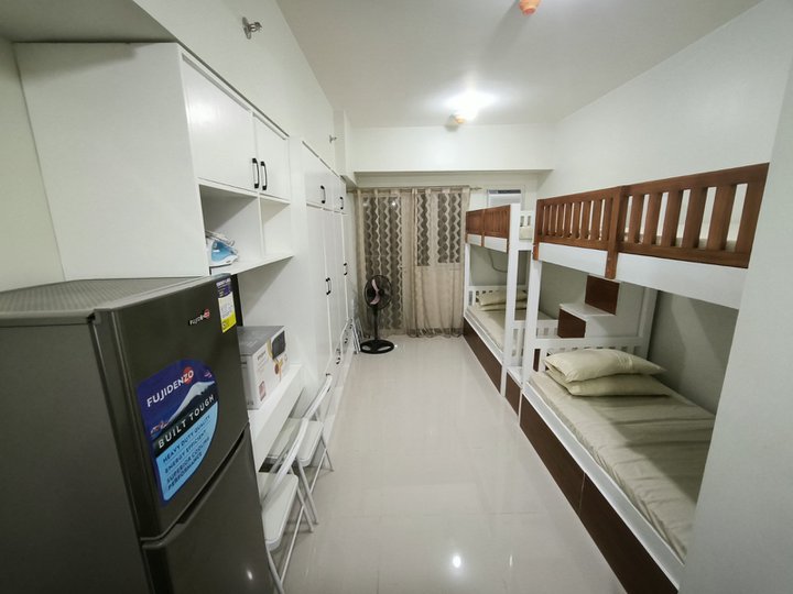 Condo for rent in Quantum Residences Pasay CIty