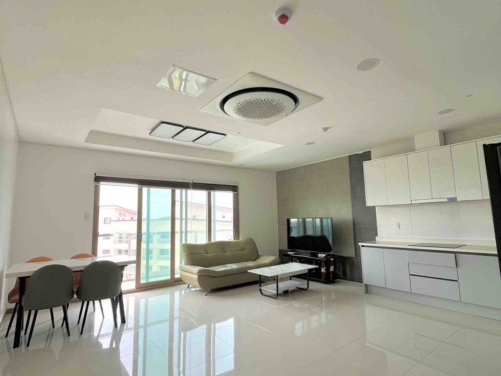 Pre-Owned 122.00 sqm 2-bedroom Residential Condo For Sale in Clark Angeles Pampanga