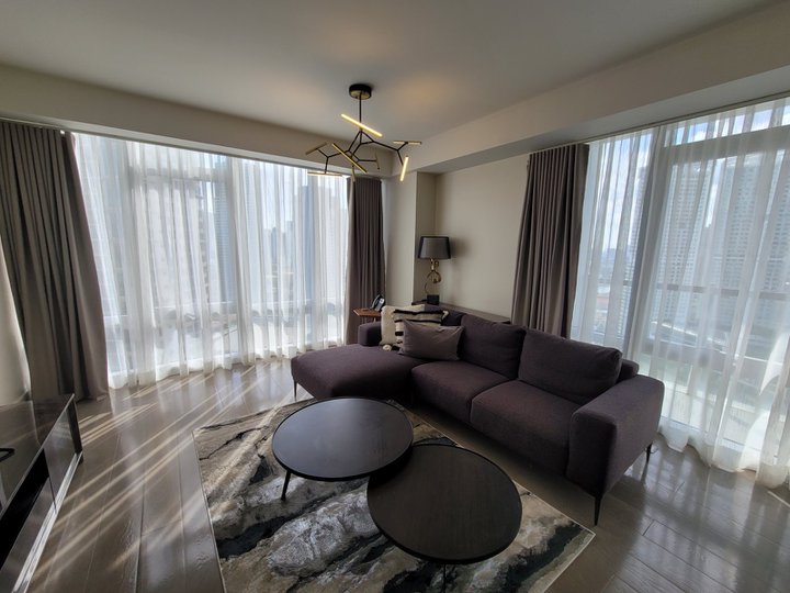 Three Bedroom Condo Unit For Rent in Rockwell Makati