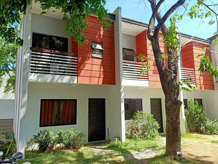RFO House and Lot For Sale Vista Rosa Biñan Laguna near SLEX