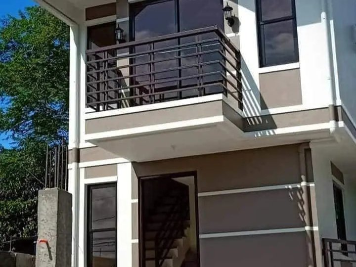 3 Bedroom House in Molino Bacoor Cavite