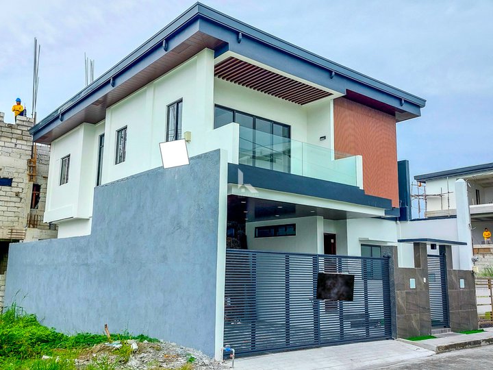 4-bedroom Single Detached House For Sale By Owner in Pasig