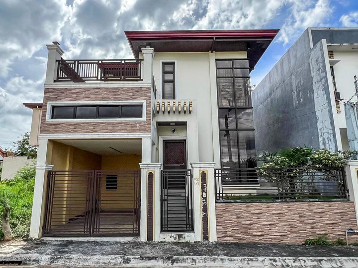 3-bedroom Single Detached House For Sale in Taytay Rizal