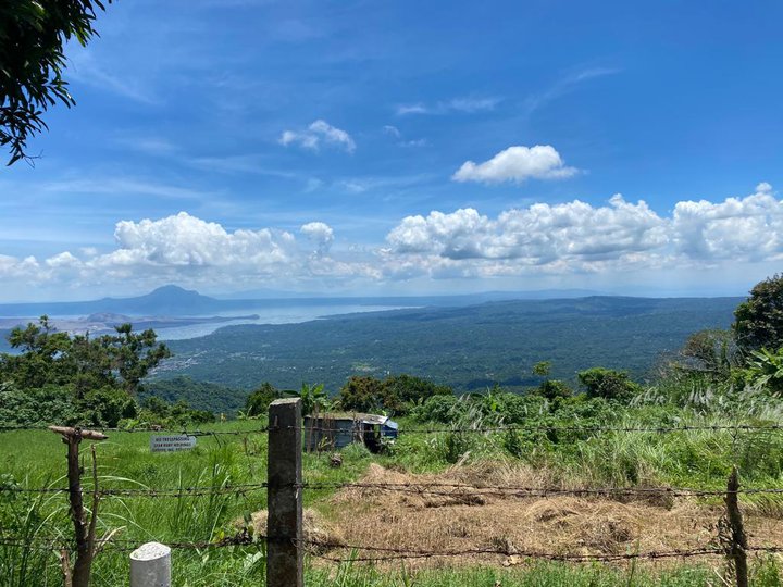 For Sale Commercial Lot along Emilio Aguinaldo Hwy., Tagaytay -CRS0077