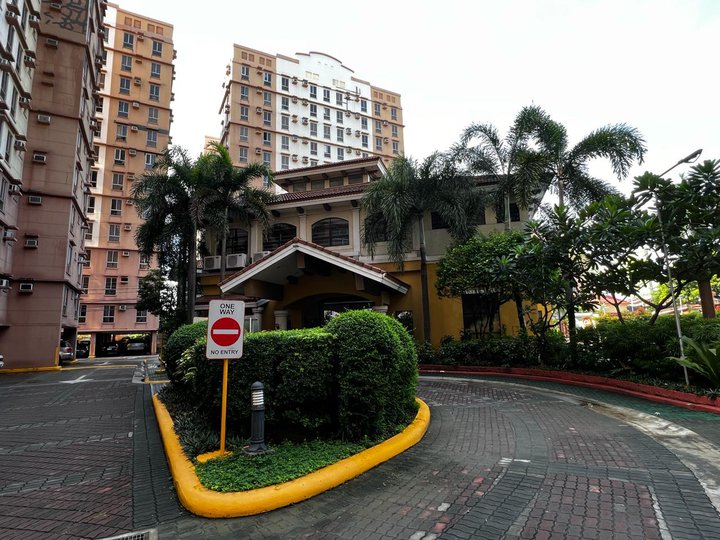 FOR SALE ! Affordable 2BR Condo for Sale Near Airport!