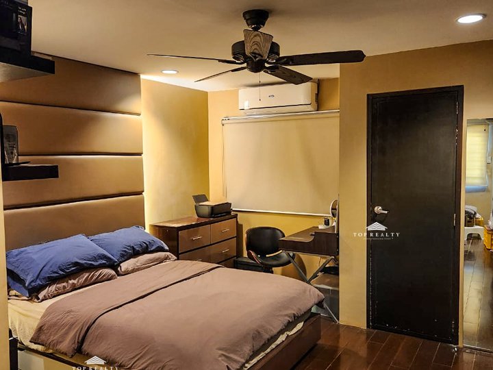 3BR 3 Bedrooms HOUSE&LOT For RENT in San Antonio Village, Makati City