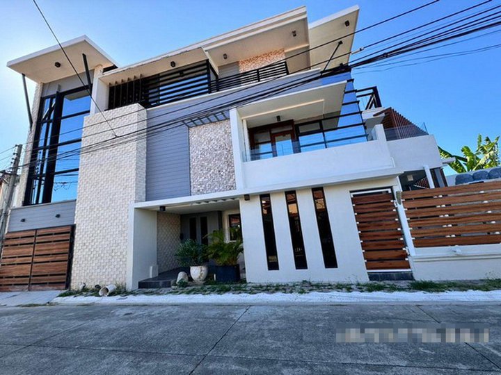 5 bedroom House in Lapu-Lapu Cebu
