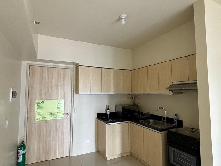 For Rent: Unfurnished 2 Bedroom 2BR Unit in The Montane, Taguig City - BGC