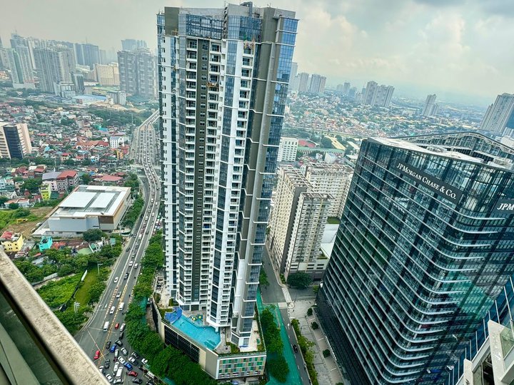 2-bedroom 83.00 sqm Brand New Condo Uptown Parksuites II For Sale in BGC / The Fort Taguig