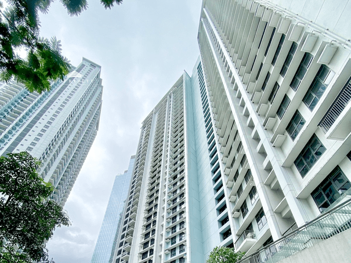 High Park Vertis North 1 Bedroom 1BR Condo in Quezon City
