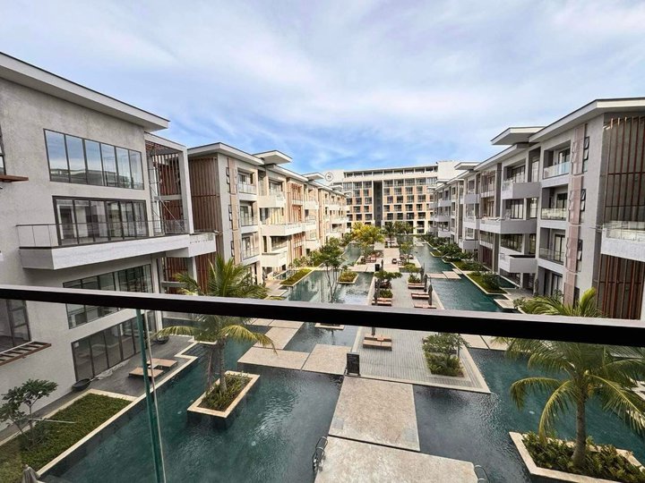 FS/FR The Residences at Sheraton 1BR Courtyards Hotel View Parking Mactan