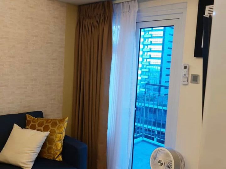 For Sale: Furnished 1BR with Balcony at Trion Towers 3 BGC
