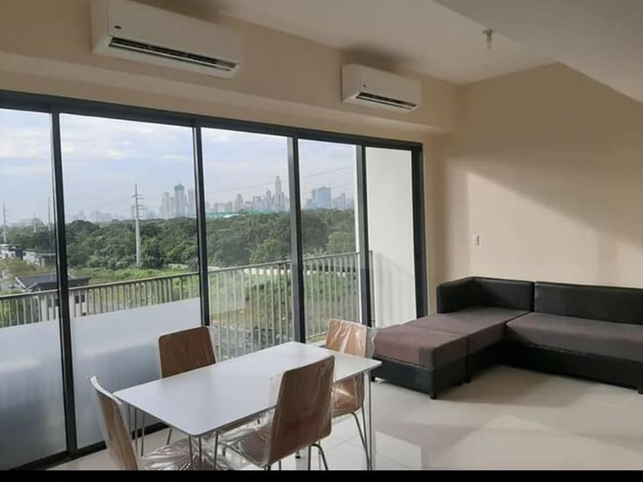 2 bedroom for Lease at McKinley West