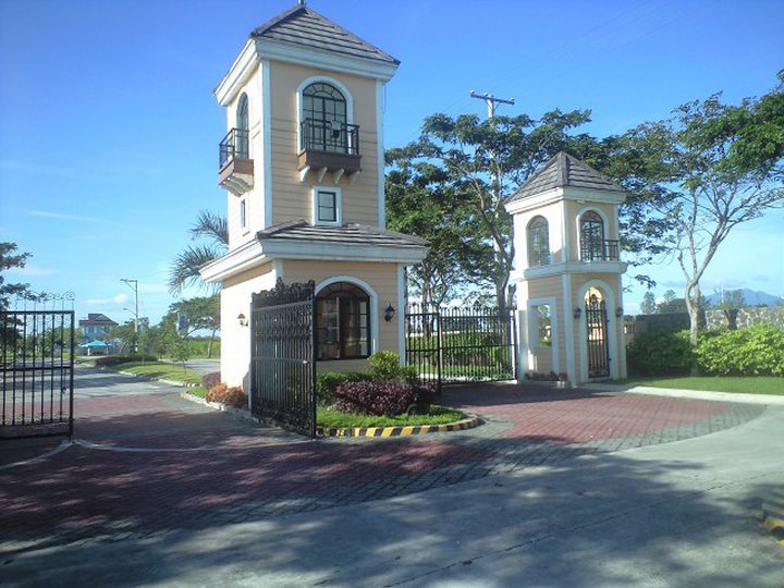 273 sqm Residential Lot in Woodgrove Park, San Fernando Pampanga