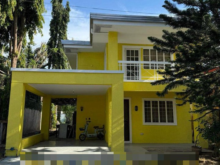 HOUSE IN GREENWOODS VILLAGE DASMARINAS CAVITE