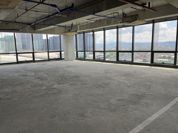 For Lease : Ortigas Glaston Tower 144.88 sqm Office Unit at Pasig City