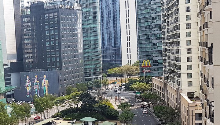 The cost of living in Fort Bonifacio - Living in Taguig City: Guide to ...