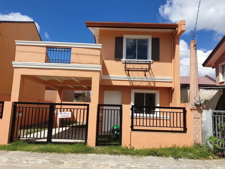 2 Storey Single attached Located at Camella Alta silang cavite ...