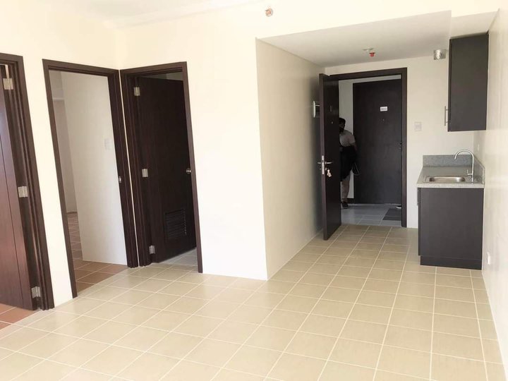 BEDROOM CONDO RENT TO OWN ON MANDALUYONG NEAR BGC 5% DP TO MOVE