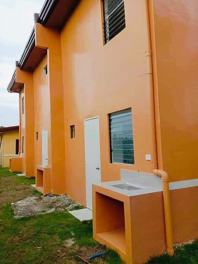 Camella Lessandra Affordable Townhouse with 2 bedrooms ...