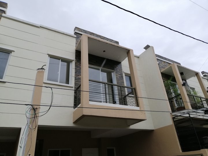 Cheapest 2-Car Garage Townhouse near Mindanao Ave. QC House and Lot in