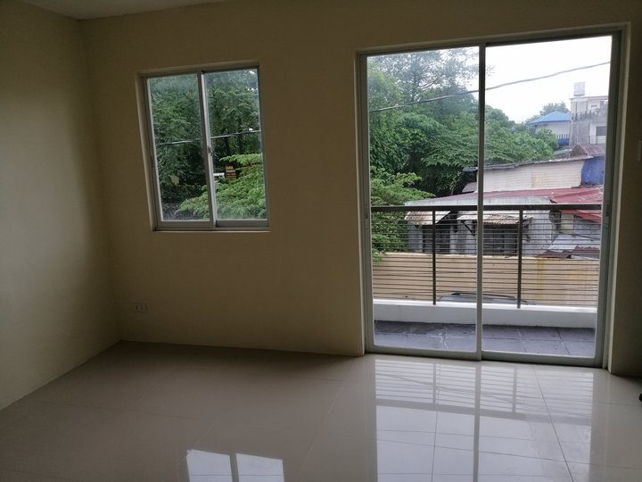 Cheapest 2-Car Garage Townhouse near Mindanao Ave. QC House and Lot in