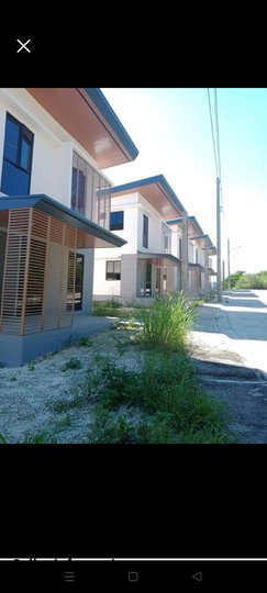 House and lot For Sale in Cabadiangan , Compostela