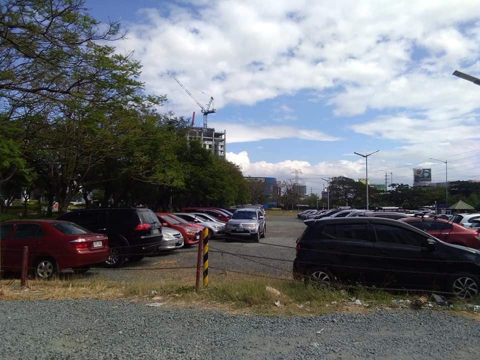 Commercial lot for sale in Alabang Muntinlupa near LANDMARK and Festiv